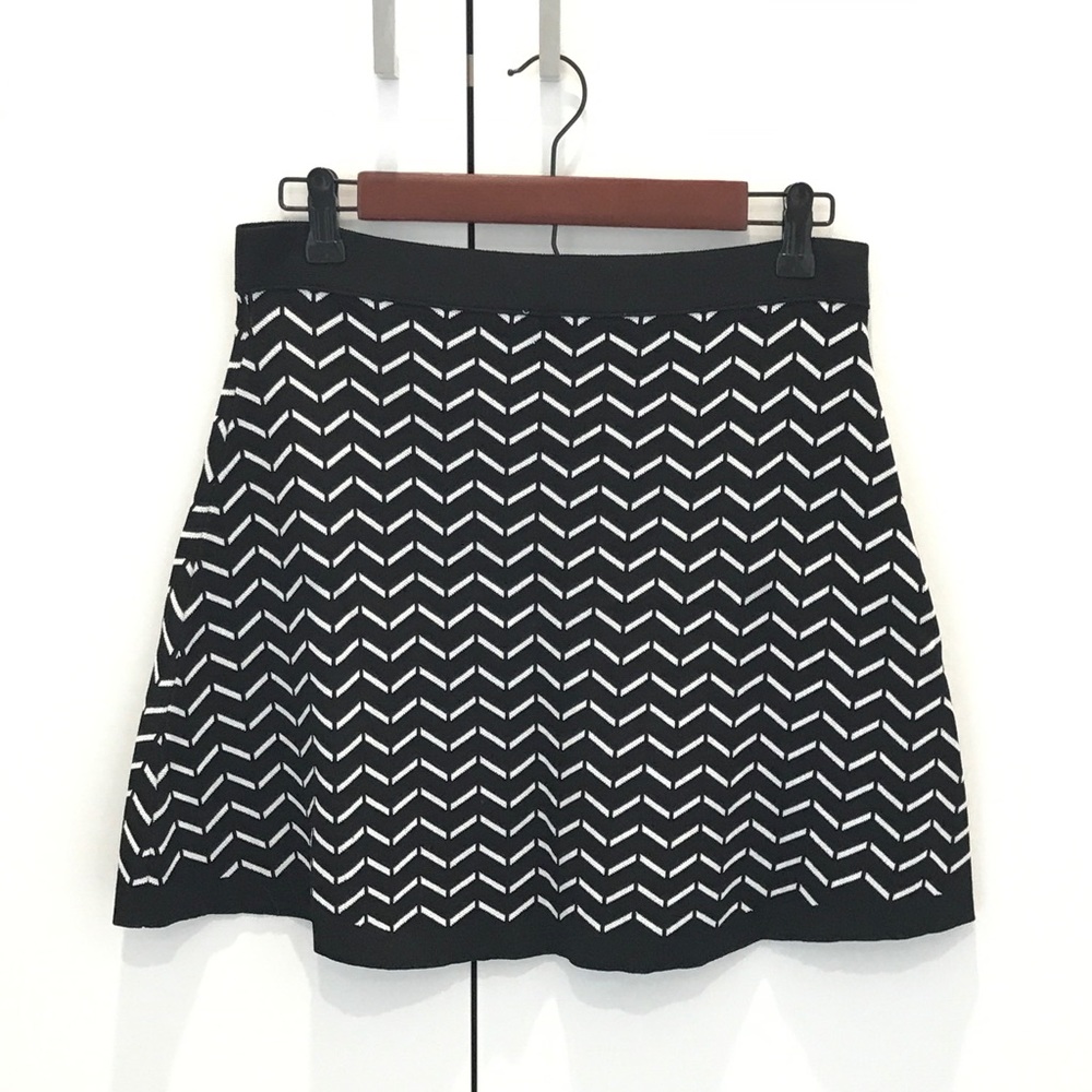 Olive & Oak Knit Skirt
